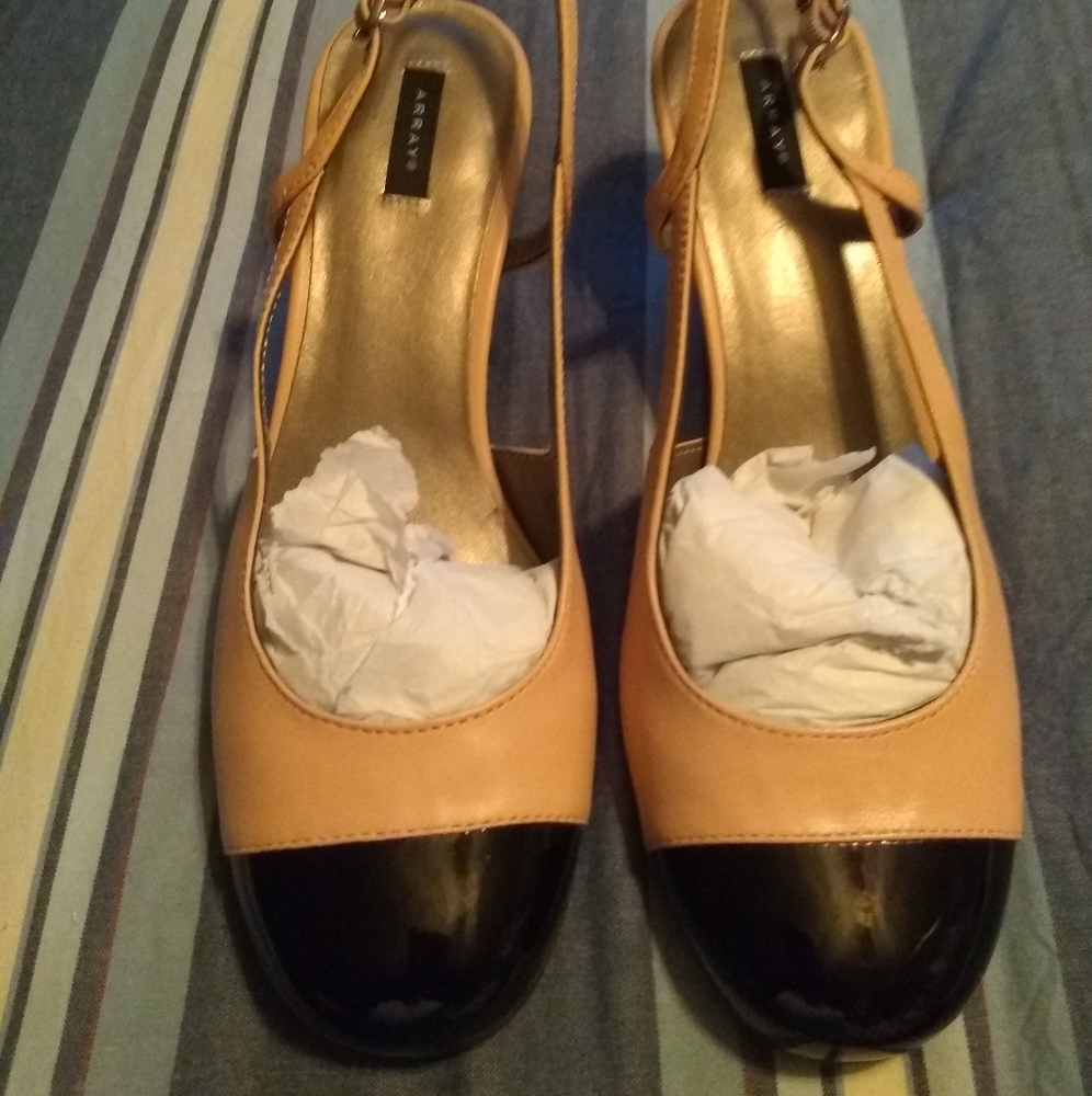 Array Slingback Heels - image 1